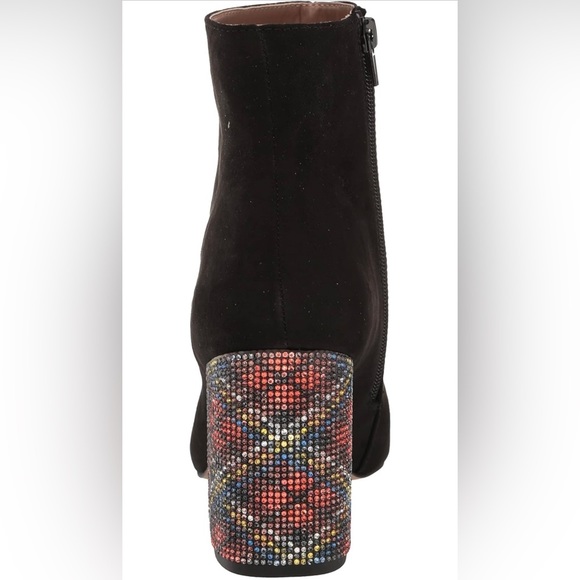 Betsey Johnson Kassie Black Suede Ankle Boots size 8 - Picture 3 of 13